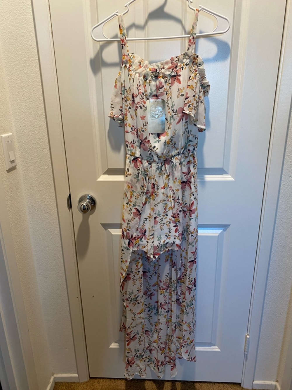 Lily Rose White Floral Off-Shoulder Jumper NWT